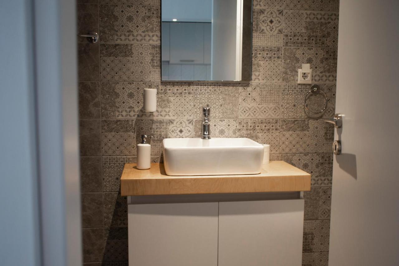 Filippos Downtown - 2Br Lux Apartment - Tsimiski Ladadika - Explore Center By Foot - Close To Aristotelous Square Thessaloniki Buitenkant foto