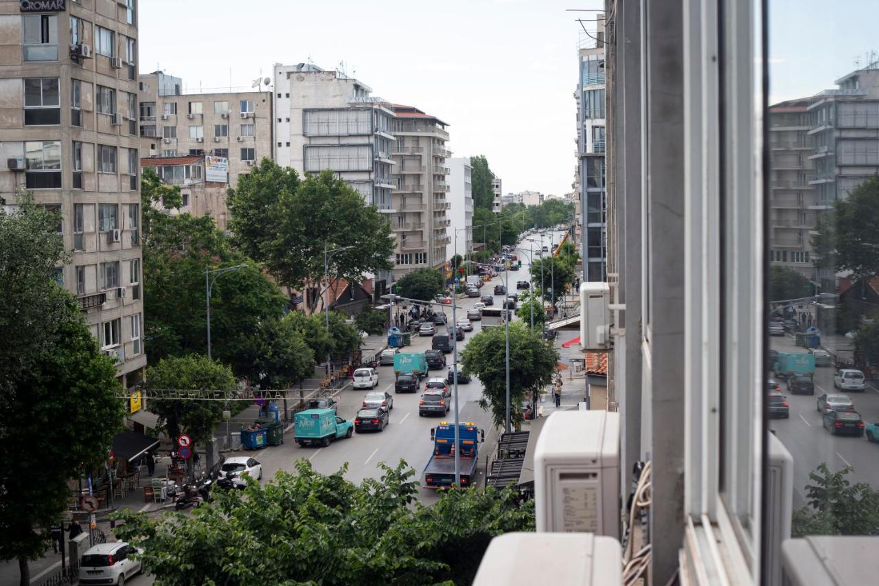 Filippos Downtown - 2Br Lux Apartment - Tsimiski Ladadika - Explore Center By Foot - Close To Aristotelous Square Thessaloniki Buitenkant foto